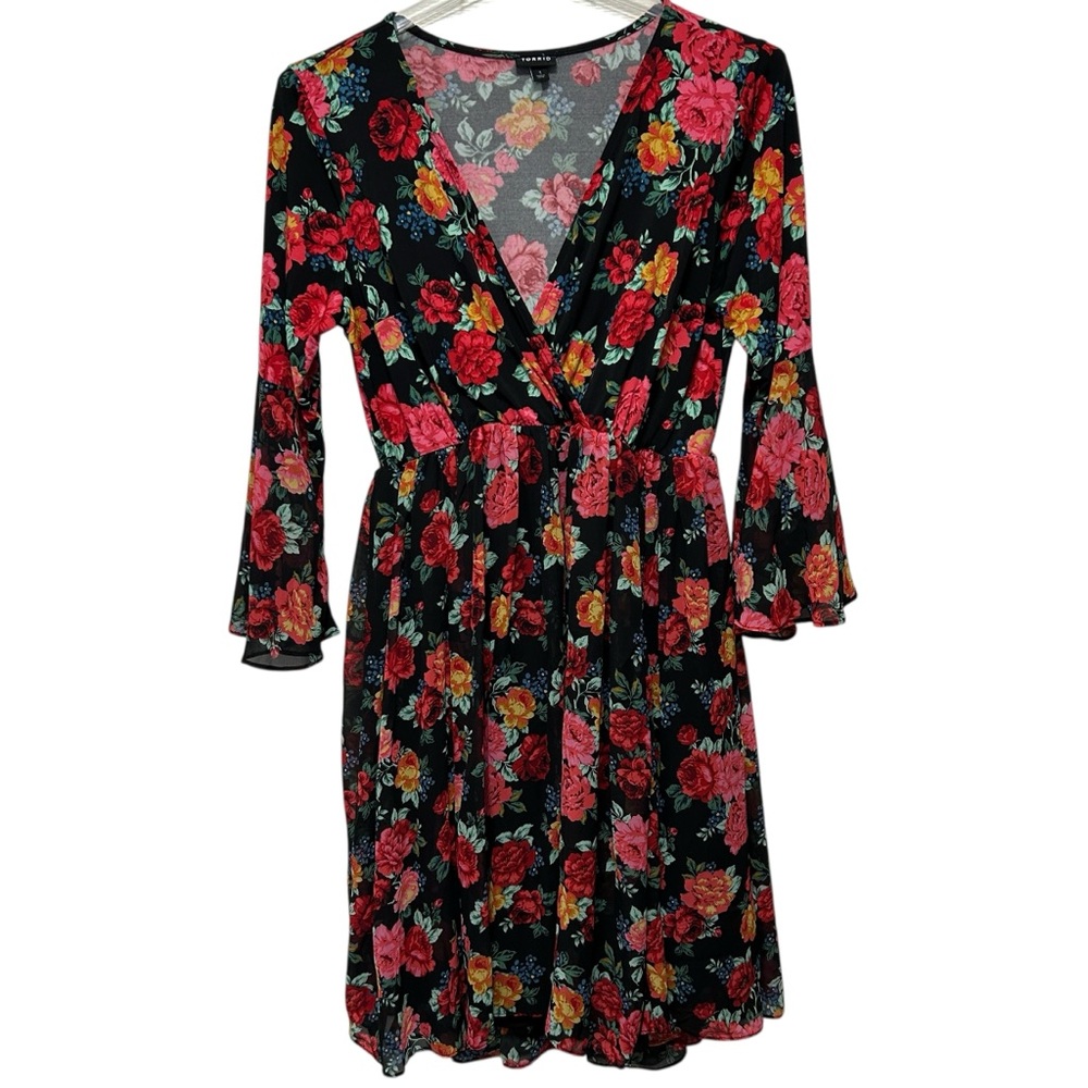Torrid rose flared sleeve dress - Picture 2 of 5